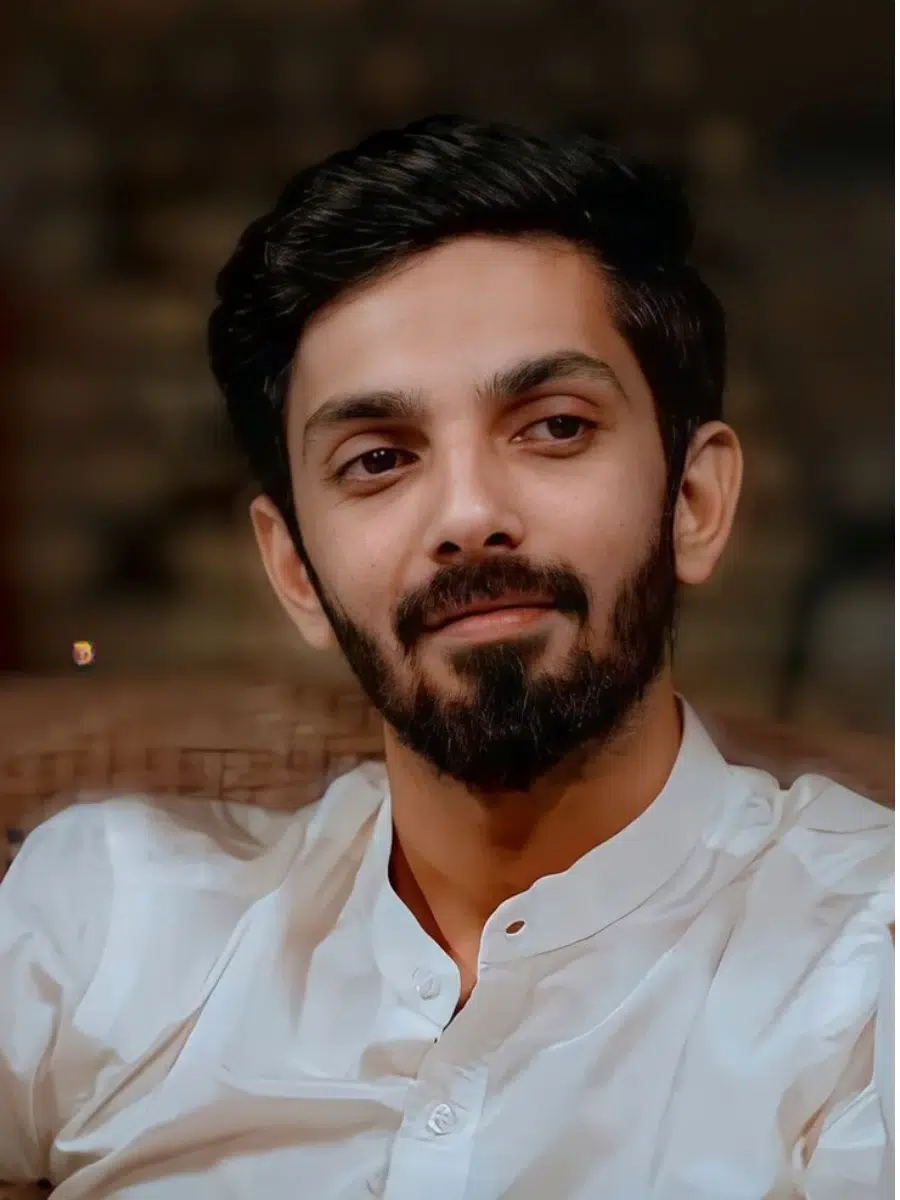 anirudh indian singer