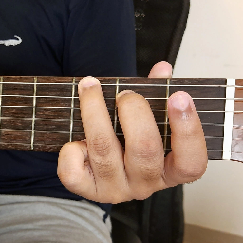g-major-chord-alternate-finger-position