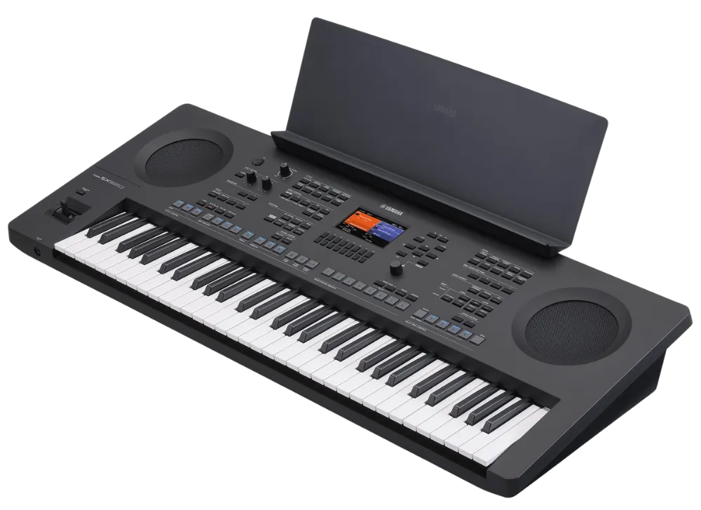 Yamaha psr SX620 Front View 2
