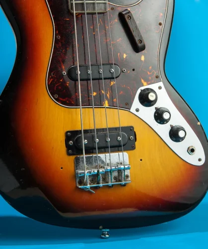 bass-guitar-banner